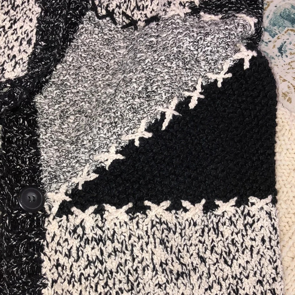 Liz Claiborne size small black knitted vintage deadstock sweater - Picture 12 of 12